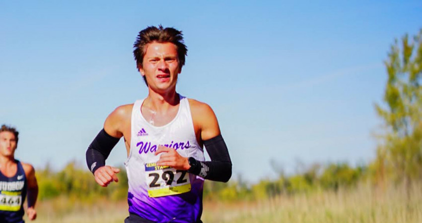 Waldorf Men's Cross Country Competes at Seminole Valley Stampede