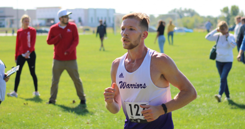 Men's Cross Country Competed at the Grand View Invitational