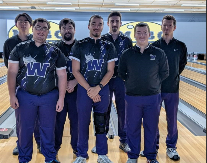 Men's bowling team opens season in Cedar Rapids