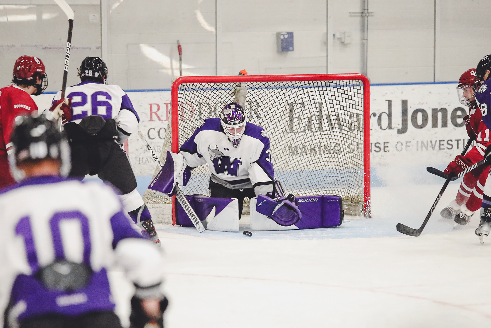 Waldorf Hangs with No. 1 Minot State