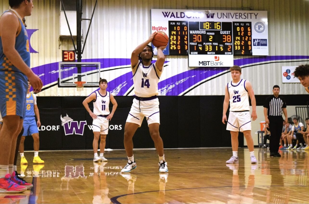 Waldorf Battles Hard but Falls to #8 Northwestern (IA) in 101-80 Loss